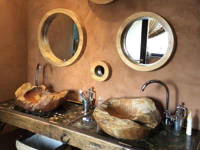 Moroccan bathroom